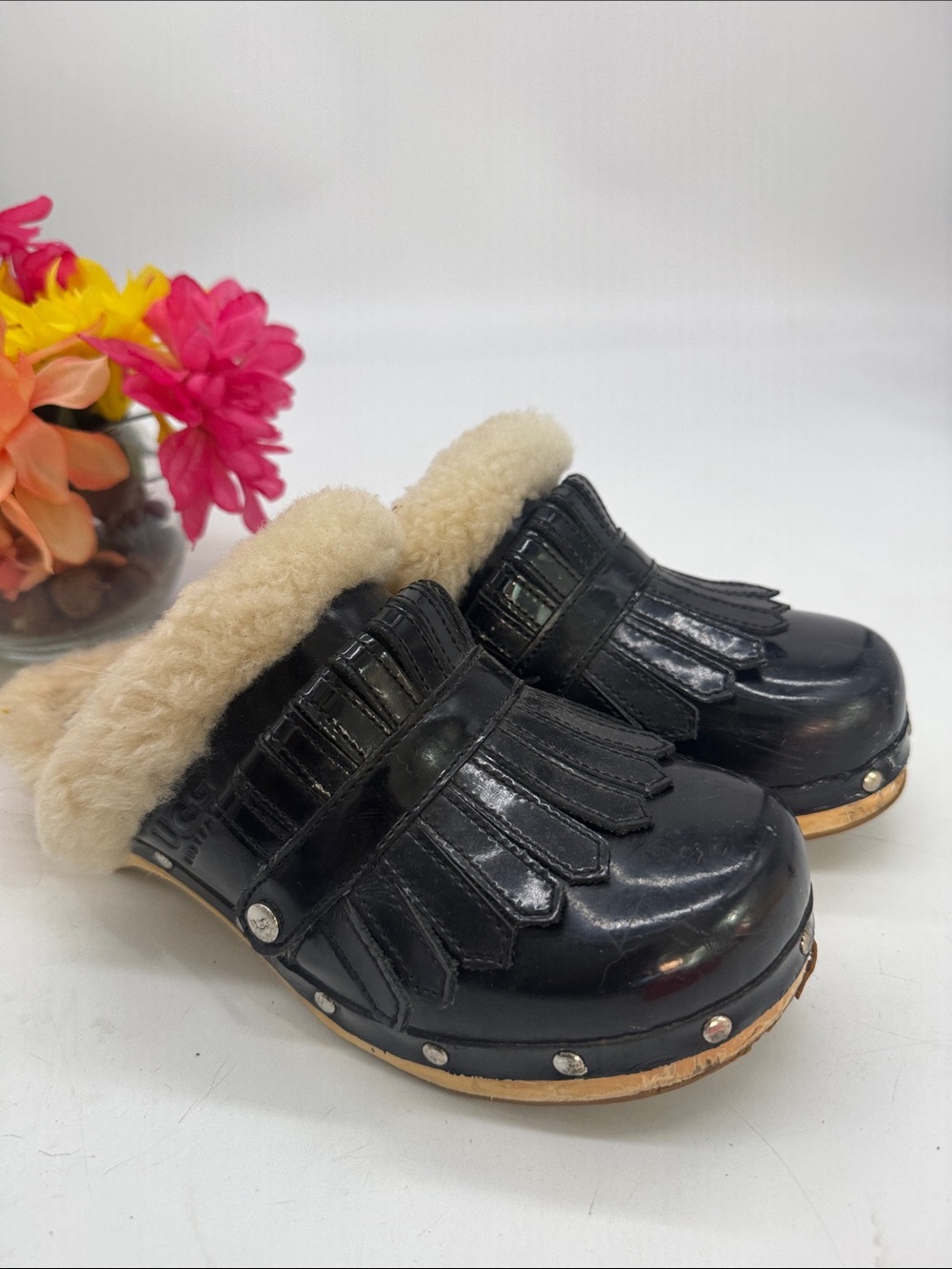 Vintage UGG Black Shearling-Trim Leather Clogs with Stud Detailing size 6